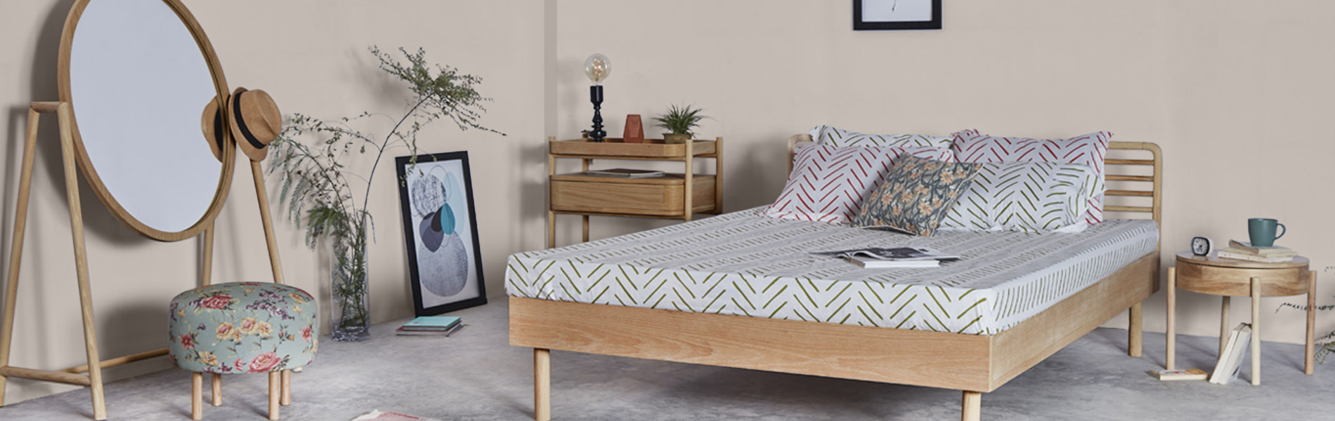 Media Units & TV Stands
